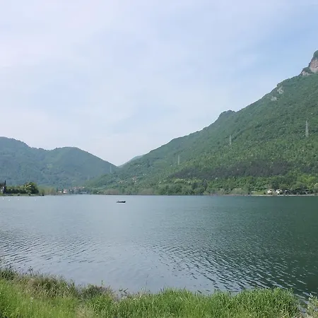 Alojamento de Acomodação e Pequeno-almoço Le Dolcezze 3*